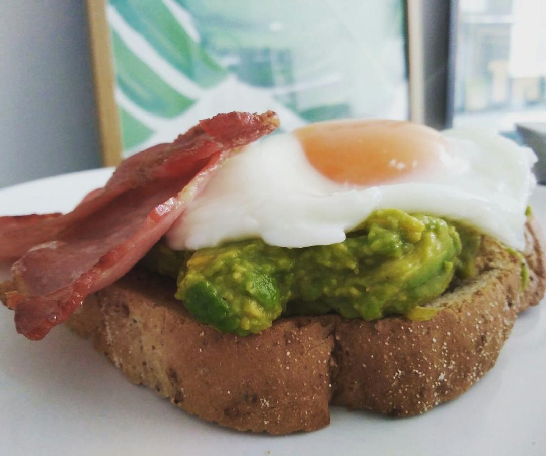 Sleep, Eat, Repeat Bed And Breakfast 麦克尔斯菲尔德 外观 照片